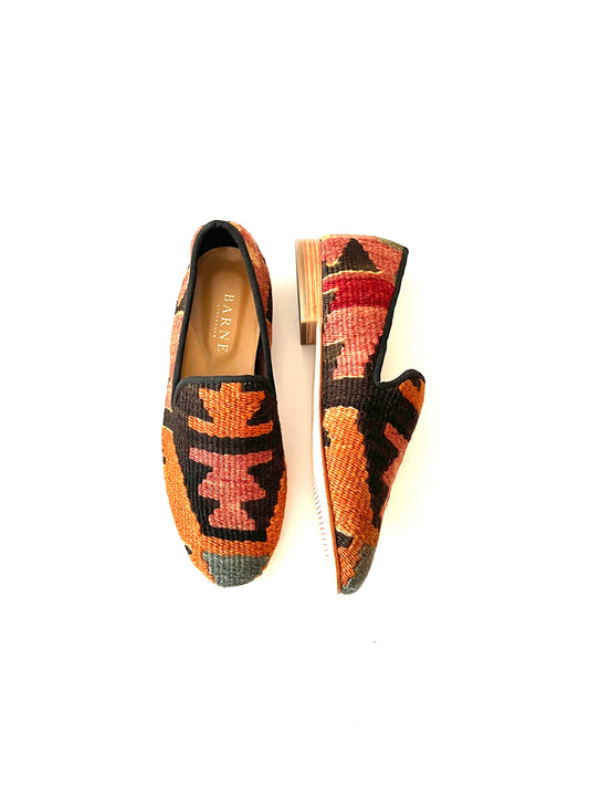 M EU SIZE 43